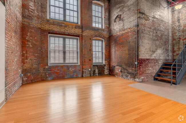 3BR, 2BA - 1,800SF - Living Room - West 25th Street Lofts