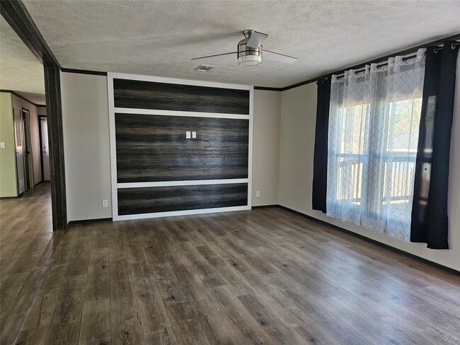 Photo - 16854 W Forrestal