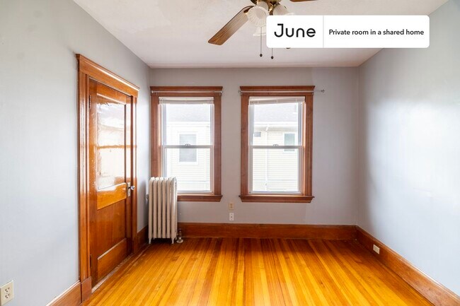 Photo - Room in Shared 5 bed/2 bath home Unit B