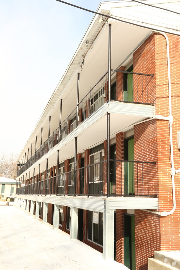 Photo - Shiawassee Apartments