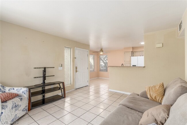 Photo - 5710 E Tropicana Ave Unit 1146