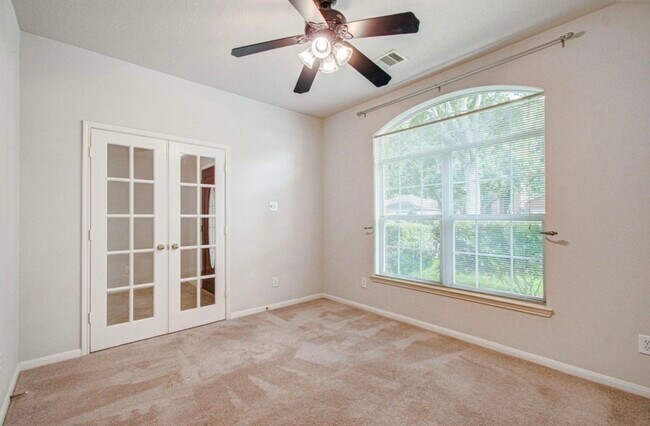 Photo - 10004 Chestnut Creek Way