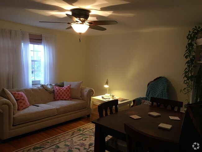 Building Photo - 1083 Sells Ave Unit 24 Rental