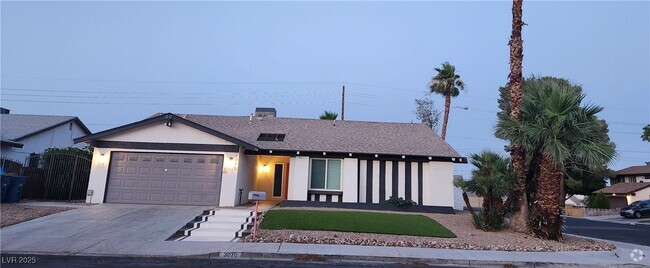 Building Photo - 3070 Carnelian St Rental