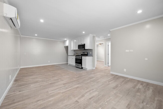 Photo - 1721 Marine Ave Unit A
