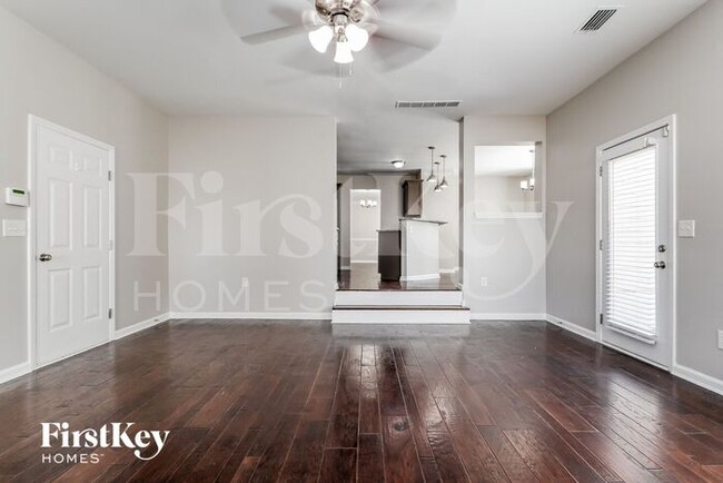 Photo - 7262 Tascosa Dr