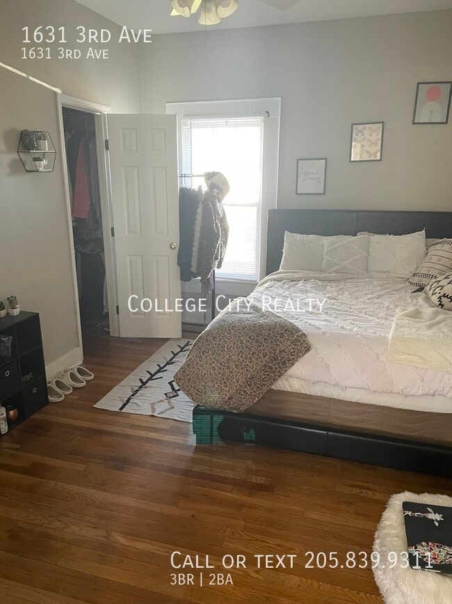 Photo - 1631 3rd Ave