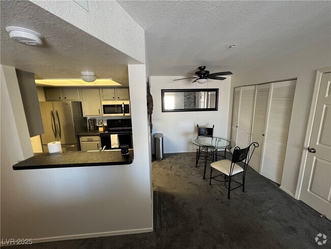 Building Photo - 3550 Bay Sands Dr Unit 3071 Rental