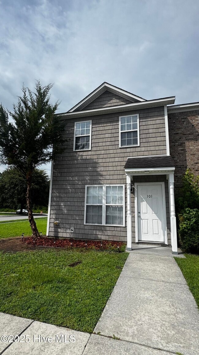 Building Photo - 101 Bridgewood Dr Rental