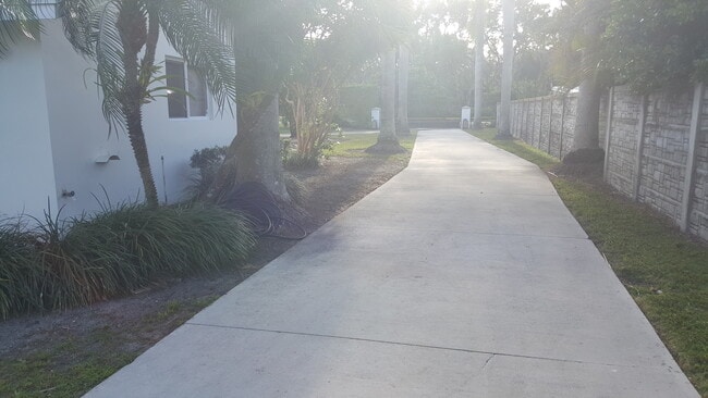 Photo - 11455 SW 82nd Ave