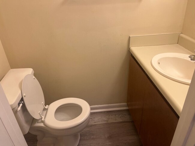 Photo - 2 Bed, 1.5 Bath Townhouse Unit 608-1