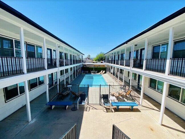 Photo - The Beachcomber