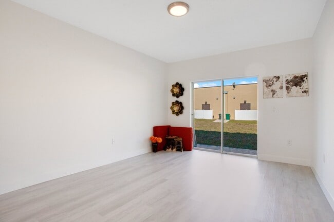 Photo - 9416 Anita Ave Unidad 2