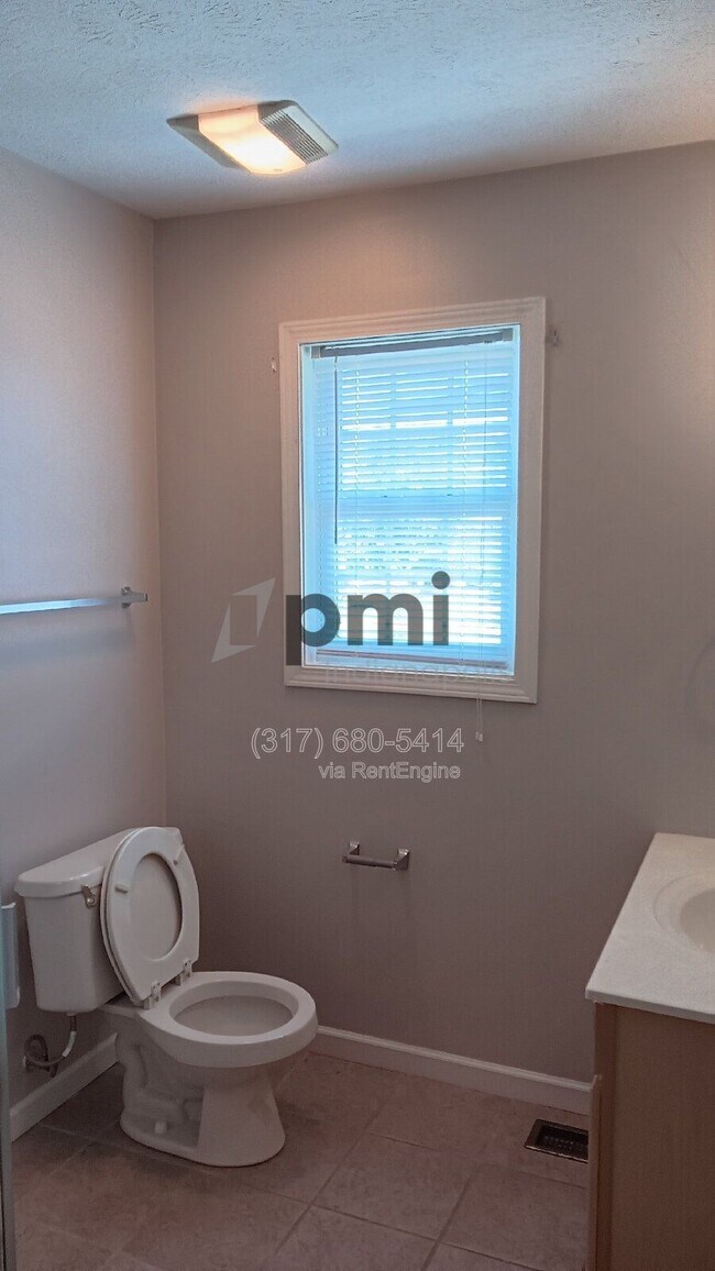 Photo - 3465 S Oaklawn Cir