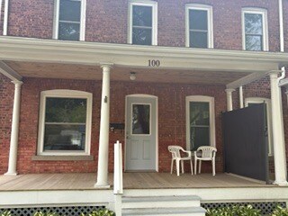 Photo - 100 S Decatur St