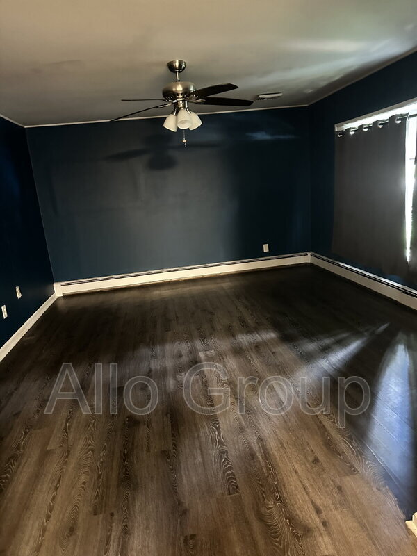 Photo - 25 Martindale Dr