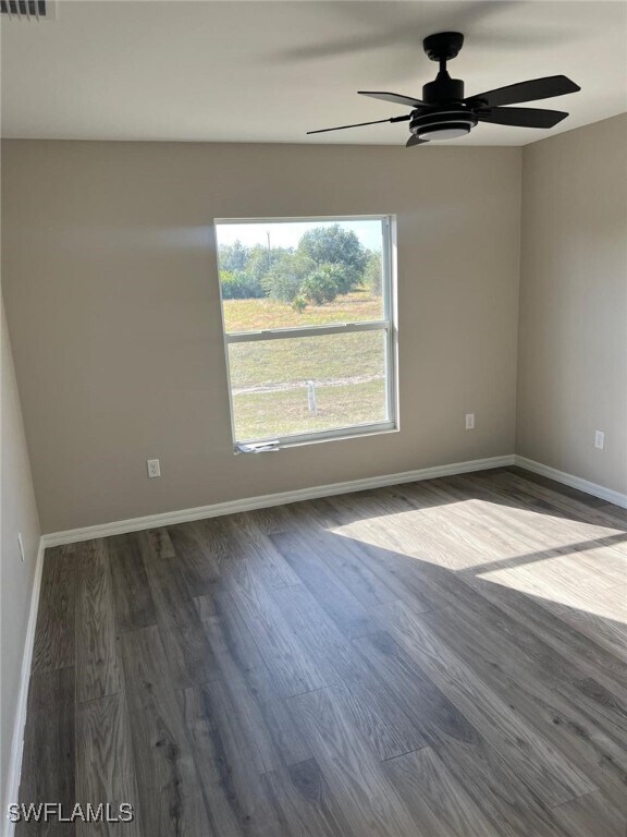 Photo - 374 Compese Ave S