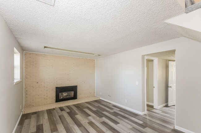 Photo - 1276 S Lewiston Way
