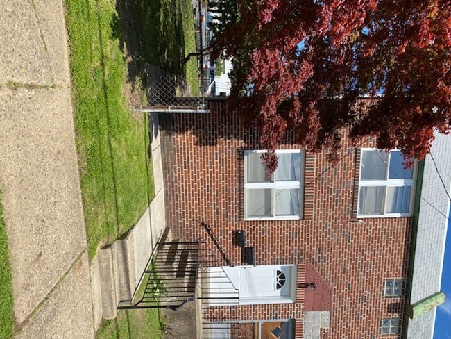 Photo - 1113 Faunce St Apartment Unit 1st Floor