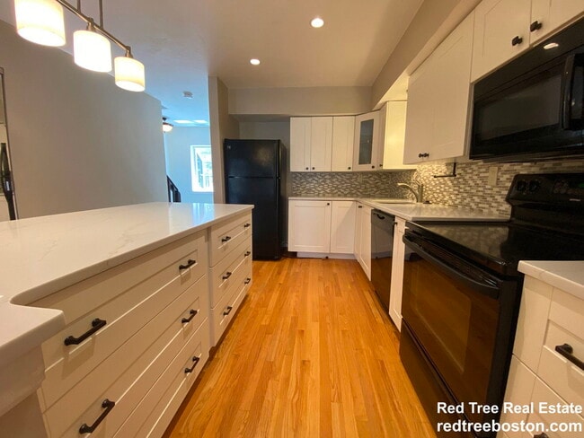 Photo - 1400 Lagrange St