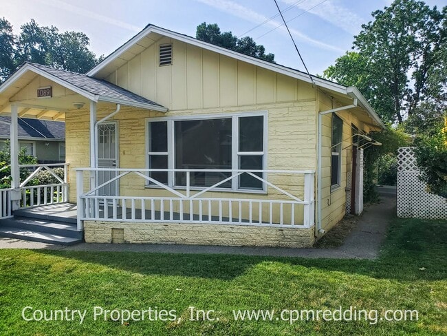 Photo - Garden Tract Charmer Coming Available March 20th! 2 Bedrooms plus Bonus Room