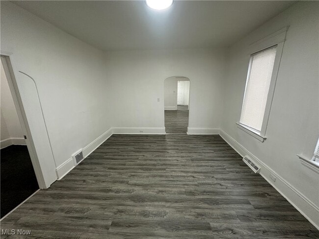 Photo - 3823 E 54th St