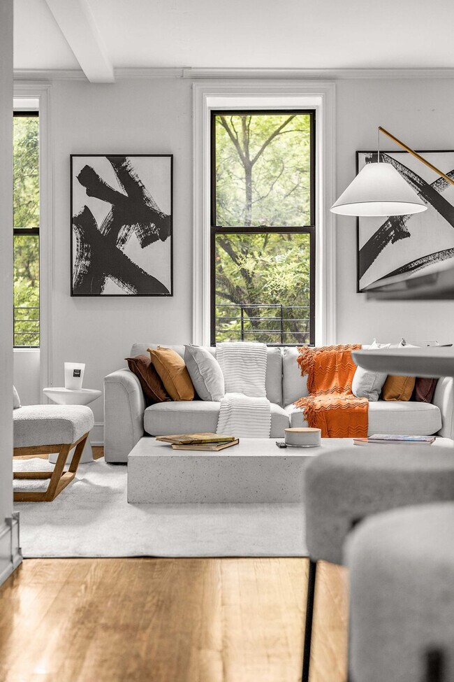 Photo - 49 W 16th St Unit ID1256827P