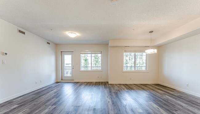 Photo - Nautical Luxury Suites at Summerside