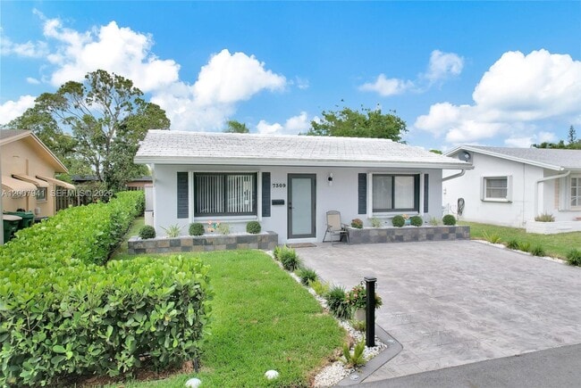 Photo - 7309 NW 62nd St