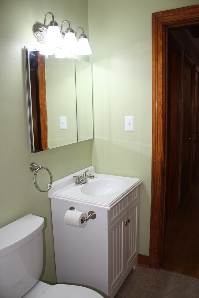 Photo - 2408 Sunset Rd