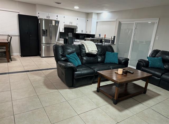 Photo - 2557 N Willis St