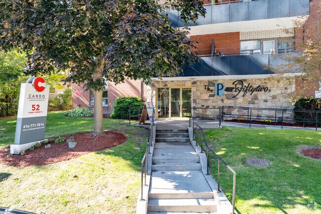 Building Photo - The Park Fifty-Two