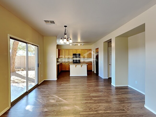 Photo - 2063 S Starling Dr