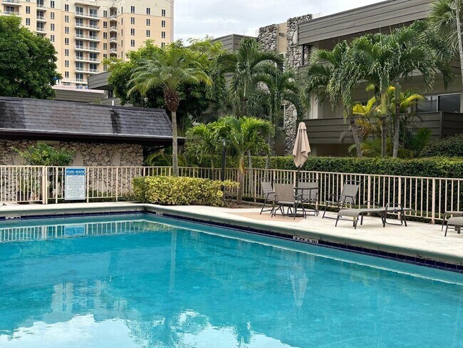 Photo - 8335 SW 72nd Ave Unit 202D