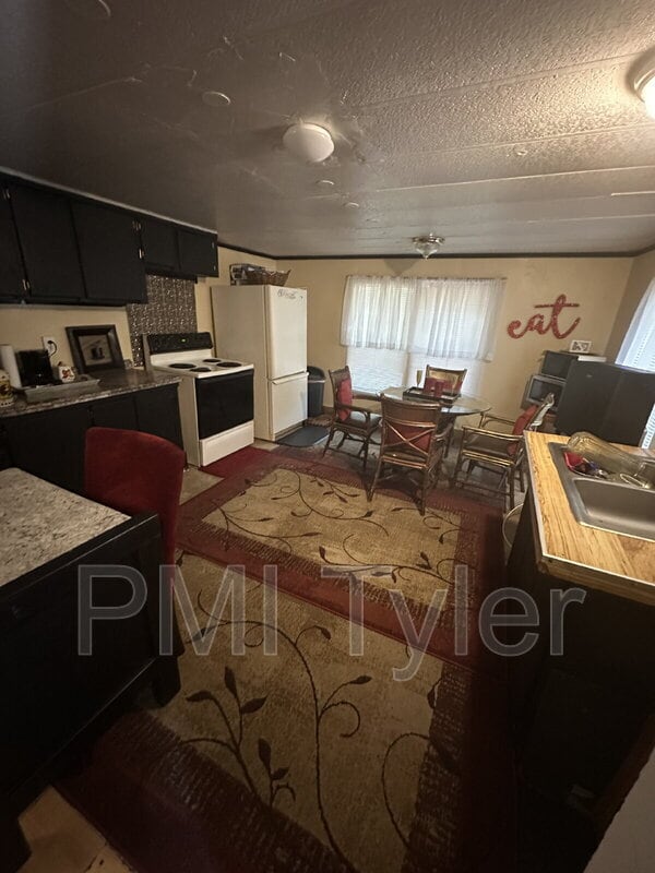 Photo - 117 Little Acorn Cove