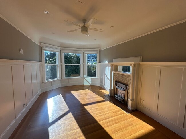 Building Photo - 183 (345 Frederick) Unit 02