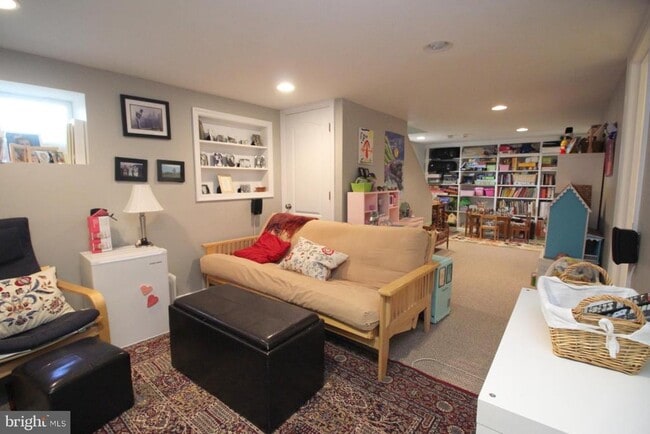 Photo - 3114 16th St NE