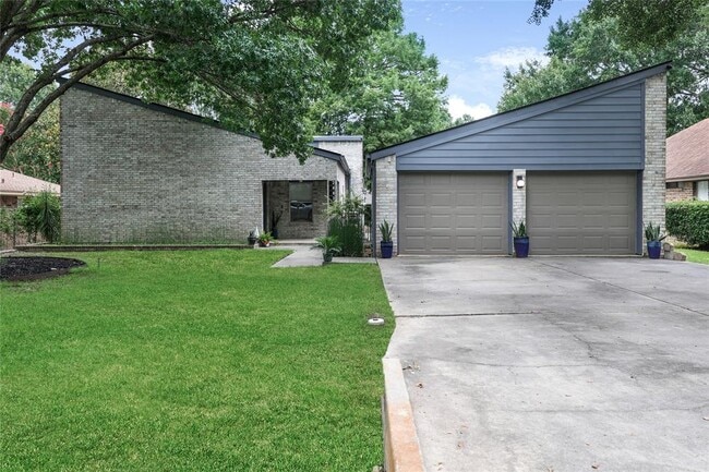Building Photo - 28831 S Diamondhead Rental
