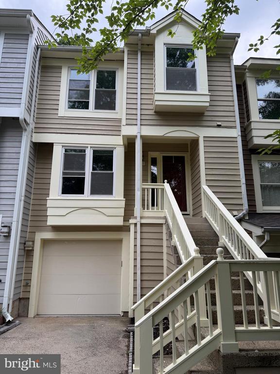 Photo - 1631 Oak Spring Way Townhome