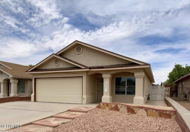 Photo - 2321 Joshua Louis Dr