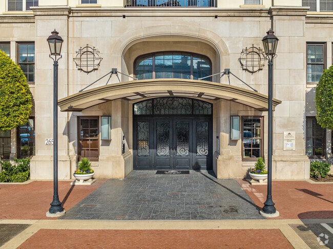 Leasing Office Entrance