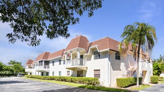 Photo - 770 SE 2nd Ave Unidad Ccay