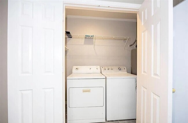 Photo - 7019 Bent Branch Dr