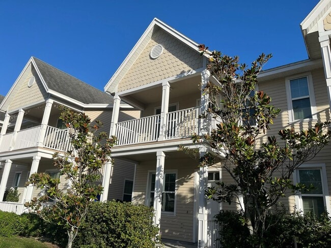 Building Photo - 3/2.5 Townhouse in Downtown Kissimmee