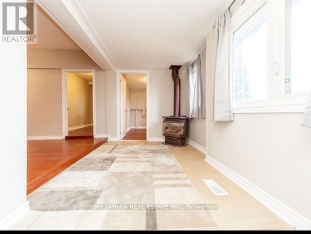 Photo - 257 Parkwood Ave
