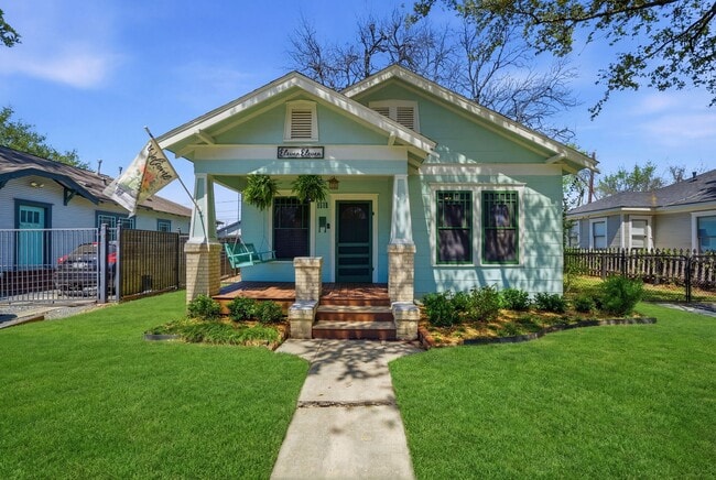 Building Photo - 1111 Winston St