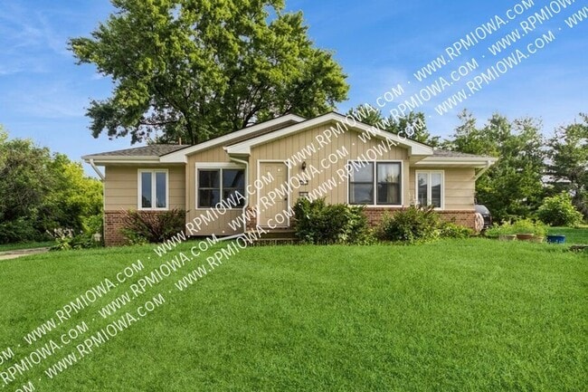 Building Photo - 7815 Iltis Dr Unit 7815 Rental