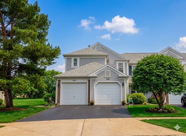 Building Photo - 1681A Vermont Dr