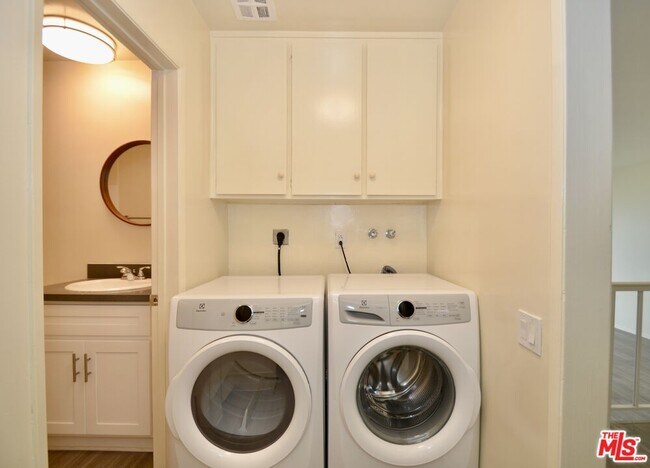 18069 W Coastline Dr Unit 10