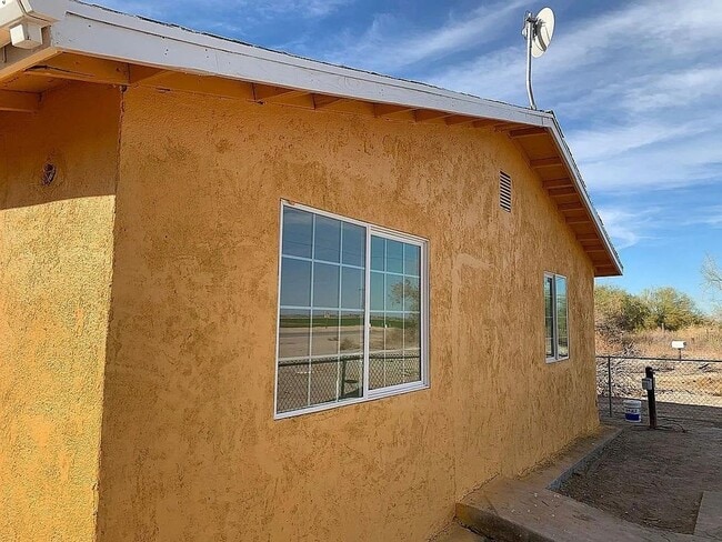 Photo - 23911 S Neighbours Blvd